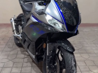 Carénages Moto Yamaha YZF R3/R25 2022-2024 - Marbre Noir Argent Bleu Fibre de Carbone Forgée Style