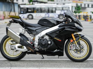 Carénages Moto Aprilia RSV4 1100 2021-2024 - Noir